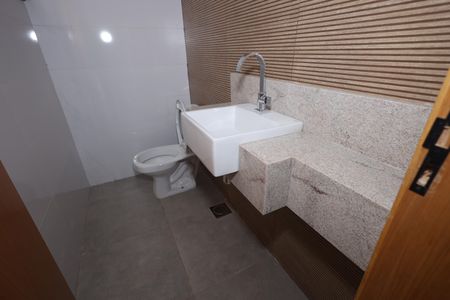 Casa de condomínio para alugar com 153m², 3 quartos e 2 vagasLavabo