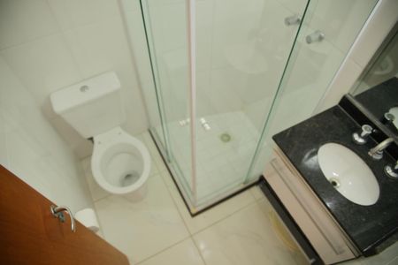 Apartamento à venda com 57m², 2 quartos e 3 vagasBanheiro Social