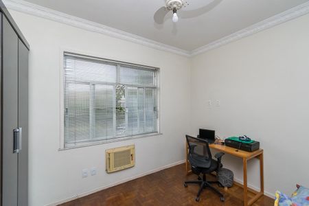 Apartamento à venda com 100m², 2 quartos e 1 vaga Apartamento à venda com 100m², 2 quartos e 1 vagaQuarto 1