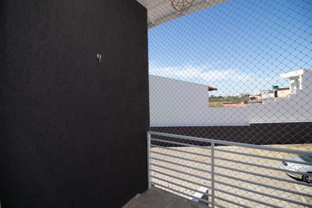 Casa de condomínio à venda com 95m², 2 quartos e 2 vagas Casa de condomínio à venda com 95m², 2 quartos e 2 vagasVaranda - Suíte 2