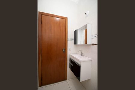 Casa de condomínio à venda com 95m², 2 quartos e 2 vagas Casa de condomínio à venda com 95m², 2 quartos e 2 vagasBanheiro da suíte 1