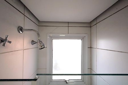 Apartamento à venda com 57m², 2 quartos e 1 vaga Apartamento à venda com 57m², 2 quartos e 1 vagaBanheiro da Suíte