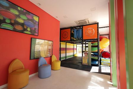 Apartamento à venda com 57m², 2 quartos e 1 vaga Apartamento à venda com 57m², 2 quartos e 1 vagaÁrea comum - Brinquedoteca