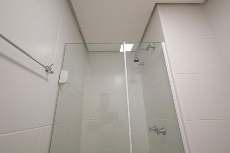 Apartamento à venda com 57m², 2 quartos e 1 vaga Apartamento à venda com 57m², 2 quartos e 1 vagaBanheiro Social