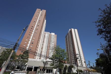 Apartamento à venda com 57m², 2 quartos e 1 vaga Apartamento à venda com 57m², 2 quartos e 1 vagaFachada