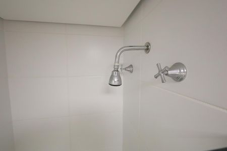 Apartamento à venda com 57m², 2 quartos e 1 vaga Apartamento à venda com 57m², 2 quartos e 1 vagaBanheiro Social