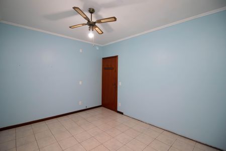 Casa à venda com 510m², 5 quartos e 6 vagas Casa à venda com 510m², 5 quartos e 6 vagasQuarto 2