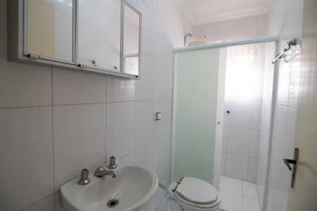 Casa à venda com 400m², 4 quartos e 4 vagas Casa à venda com 400m², 4 quartos e 4 vagasBanheiro