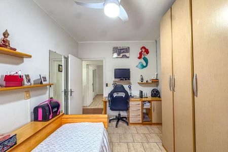 Casa à venda com 300m², 3 quartos e 4 vagas Casa à venda com 300m², 3 quartos e 4 vagasSuíte 2