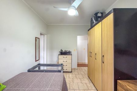 Casa à venda com 300m², 3 quartos e 4 vagas Casa à venda com 300m², 3 quartos e 4 vagasSuíte 1