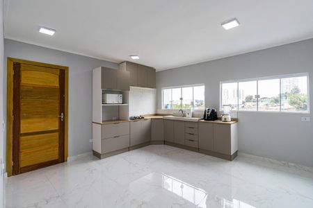 Casa à venda com 325m², 5 quartos e 6 vagasCozinha