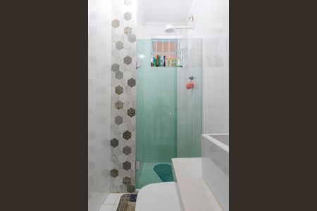 Casa à venda com 325m², 5 quartos e 6 vagasBanheiro da Suíte 1