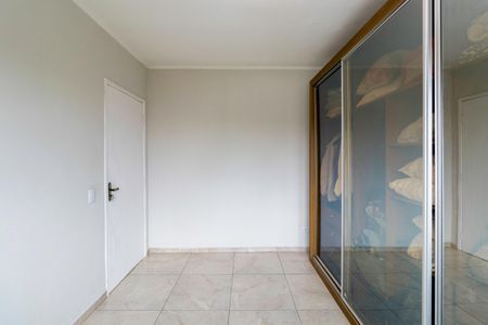 Casa à venda com 325m², 5 quartos e 6 vagasQuarto 2