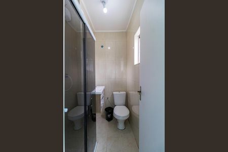 Casa à venda com 325m², 5 quartos e 6 vagasBanheiro Social 1