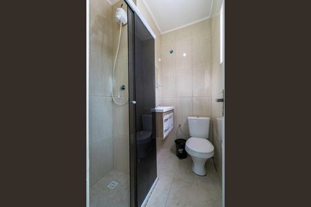 Casa à venda com 325m², 5 quartos e 6 vagasBanheiro Social 1