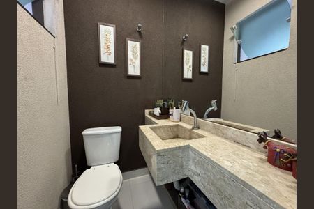 Casa à venda com 3 quartos, 180m² em Vila Guilherme, São Paulo