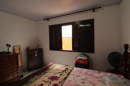 Casa à venda com 69m², 2 quartos e 1 vagaQuarto 2