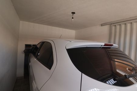 Casa à venda com 69m², 2 quartos e 1 vagaGaragem