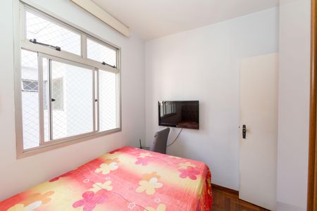 Quarto 1 de apartamento à venda com 3 quartos, 75m² em Estoril, Belo Horizonte