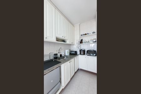 Apartamento à venda com 88m², 3 quartos e 2 vagasCozinha