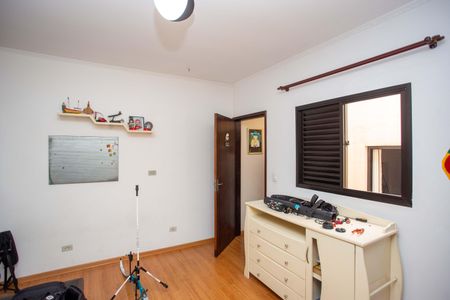 Casa à venda com 185m², 4 quartos e 2 vagasQuarto Suíte