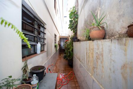 Casa à venda com 185m², 4 quartos e 2 vagasQuintal