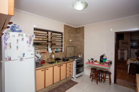 Casa à venda com 185m², 4 quartos e 2 vagasCozinha