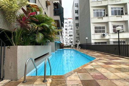 Apartamento à venda com 74m², 2 quartos e 2 vagas Apartamento à venda com 74m², 2 quartos e 2 vagasPiscina