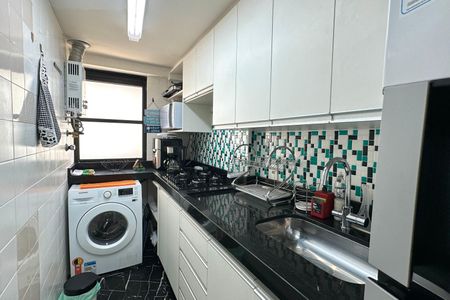 Apartamento à venda com 74m², 2 quartos e 2 vagas Apartamento à venda com 74m², 2 quartos e 2 vagasCozinha