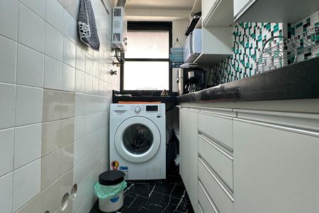 Apartamento à venda com 74m², 2 quartos e 2 vagas Apartamento à venda com 74m², 2 quartos e 2 vagasCozinha