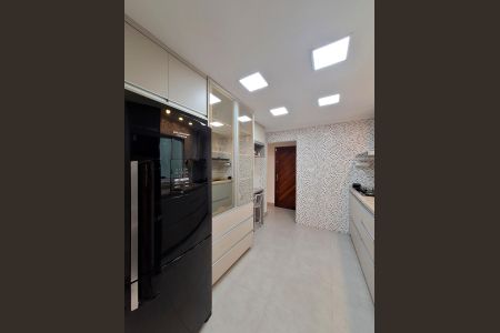 Casa à venda com 159m², 3 quartos e 4 vagas Casa à venda com 159m², 3 quartos e 4 vagasCozinha