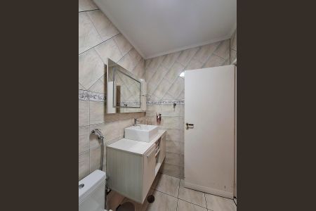 Casa à venda com 159m², 3 quartos e 4 vagas Casa à venda com 159m², 3 quartos e 4 vagasBanheiro da Suíte 2