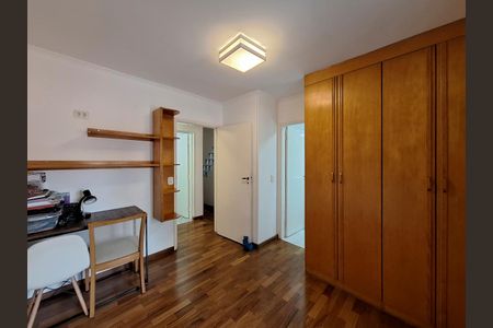Casa à venda com 159m², 3 quartos e 4 vagas Casa à venda com 159m², 3 quartos e 4 vagasSuíte 1