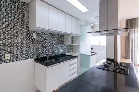 Apartamento à venda com 64m², 2 quartos e 1 vagaCozinha