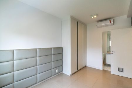 Apartamento à venda com 64m², 2 quartos e 1 vagaSuíte