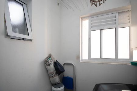 Apartamento à venda com 65m², 3 quartos e 1 vagaÁrea de Serviço