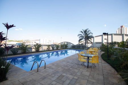 Apartamento à venda com 65m², 3 quartos e 1 vagaÁrea comum - Piscina