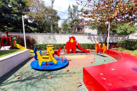 Apartamento à venda com 62m², 2 quartos e 1 vaga Apartamento à venda com 62m², 2 quartos e 1 vagaÁrea comum - Playground