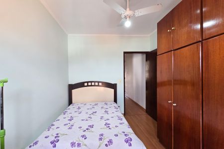 Casa à venda com 290m², 3 quartos e 5 vagas Casa à venda com 290m², 3 quartos e 5 vagasQuarto 1