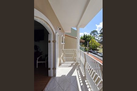 Casa à venda com 290m², 3 quartos e 5 vagas Casa à venda com 290m², 3 quartos e 5 vagasVaranda da Suíte