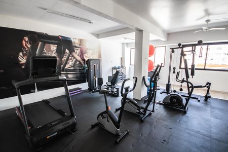 Apartamento para alugar com 117m², 2 quartos e 1 vaga Apartamento para alugar com 117m², 2 quartos e 1 vagaÁrea comum - Academia