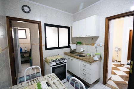 Apartamento para alugar com 117m², 2 quartos e 1 vaga Apartamento para alugar com 117m², 2 quartos e 1 vagaCozinha