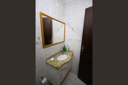 Apartamento para alugar com 117m², 2 quartos e 1 vaga Apartamento para alugar com 117m², 2 quartos e 1 vagaBanheiro da Suíte 1