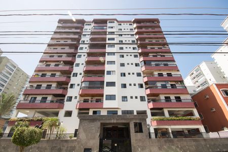 Apartamento para alugar com 117m², 2 quartos e 1 vaga Apartamento para alugar com 117m², 2 quartos e 1 vagaFachada