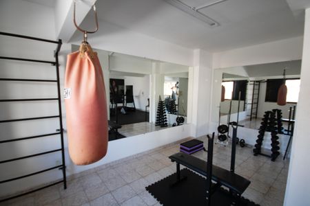 Apartamento para alugar com 117m², 2 quartos e 1 vaga Apartamento para alugar com 117m², 2 quartos e 1 vagaÁrea comum - Academia