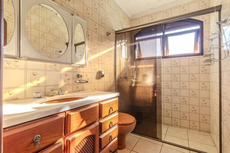 Casa para alugar com 350m², 4 quartos e 3 vagas Casa para alugar com 350m², 4 quartos e 3 vagasBanheiro do Quarto 3