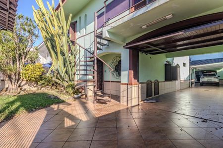 Casa para alugar com 350m², 4 quartos e 3 vagas Casa para alugar com 350m², 4 quartos e 3 vagasÁrea Externa