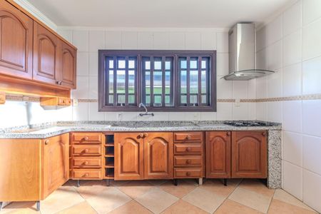 Casa para alugar com 350m², 4 quartos e 3 vagas Casa para alugar com 350m², 4 quartos e 3 vagasCozinha