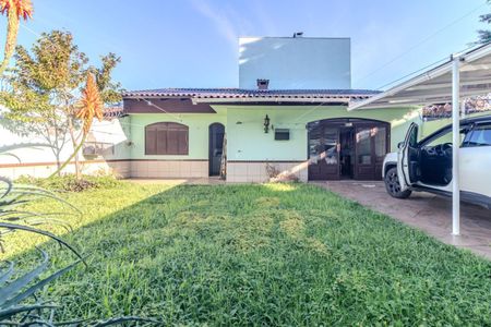 Casa para alugar com 350m², 4 quartos e 3 vagas Casa para alugar com 350m², 4 quartos e 3 vagasÁrea Externa