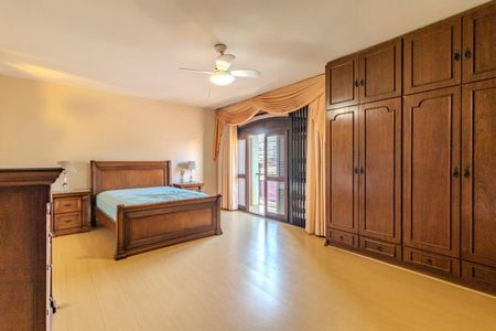 Casa para alugar com 350m², 4 quartos e 3 vagas Casa para alugar com 350m², 4 quartos e 3 vagasQuarto 4